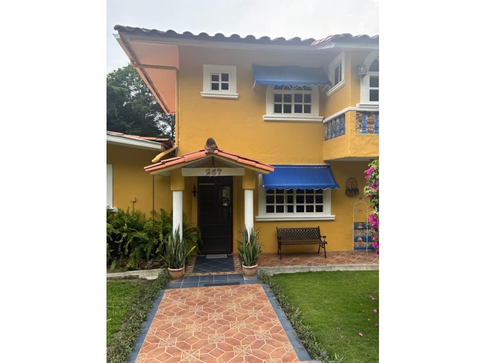 VENTA CASA CORONADO - SH — foto 1