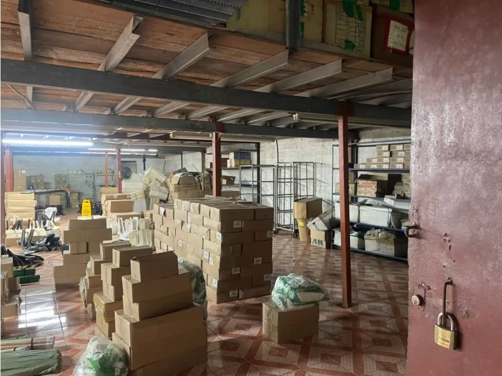 ALQUILER GALERA PUEBLO NUEVO — foto 6