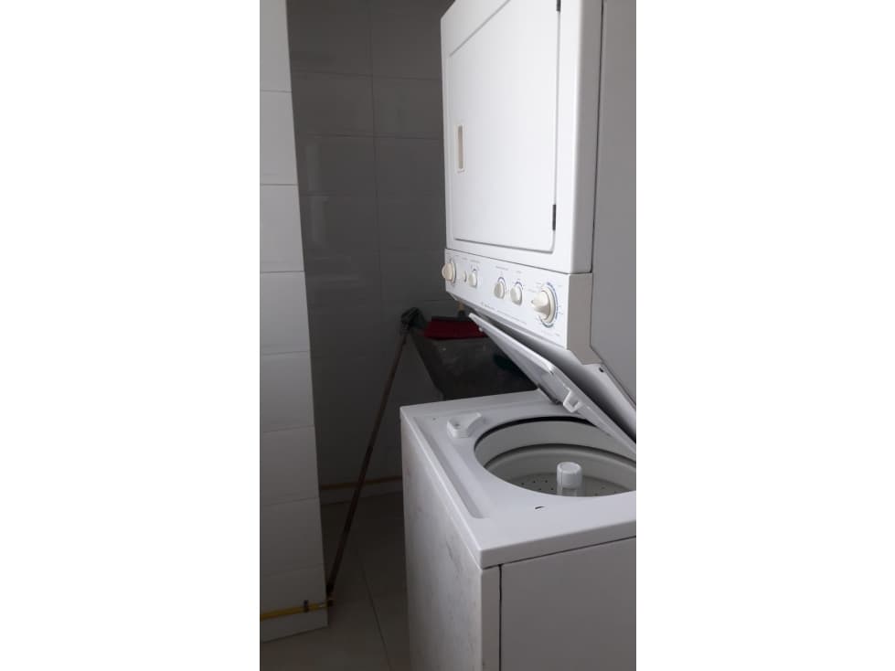 VENTA APARTAMENTO AMOBLADO EDISON PARK — foto 5