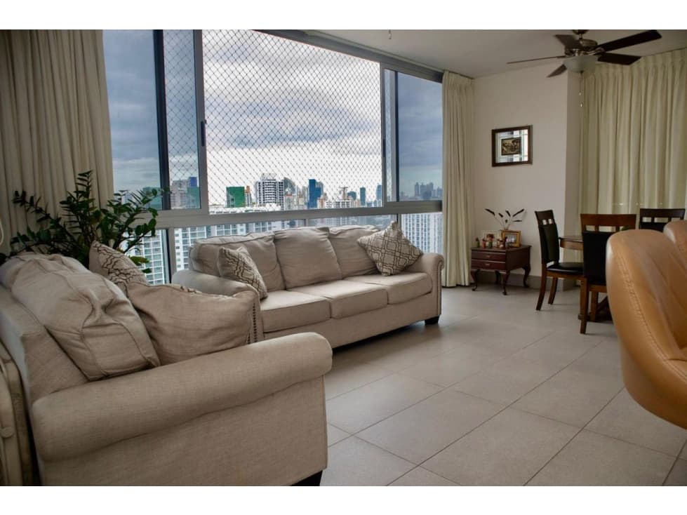 VENTA APARTAMENTO VIA ESPAÑA - PT — foto 2