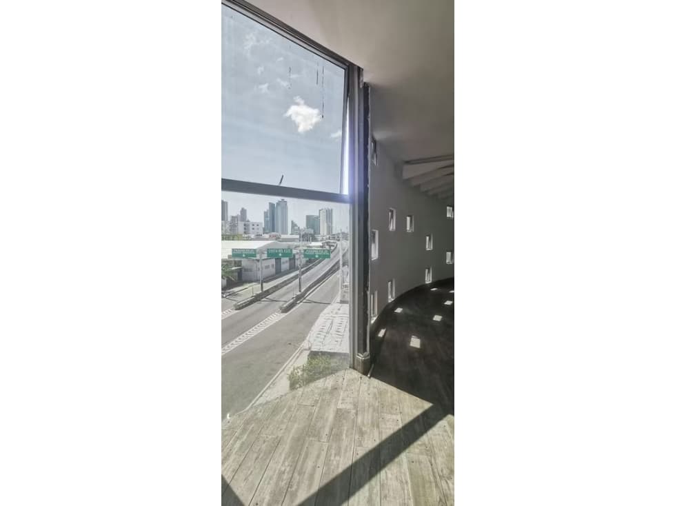 ALQUILER OFICINAS PARQUE LEFEVRE — foto 4