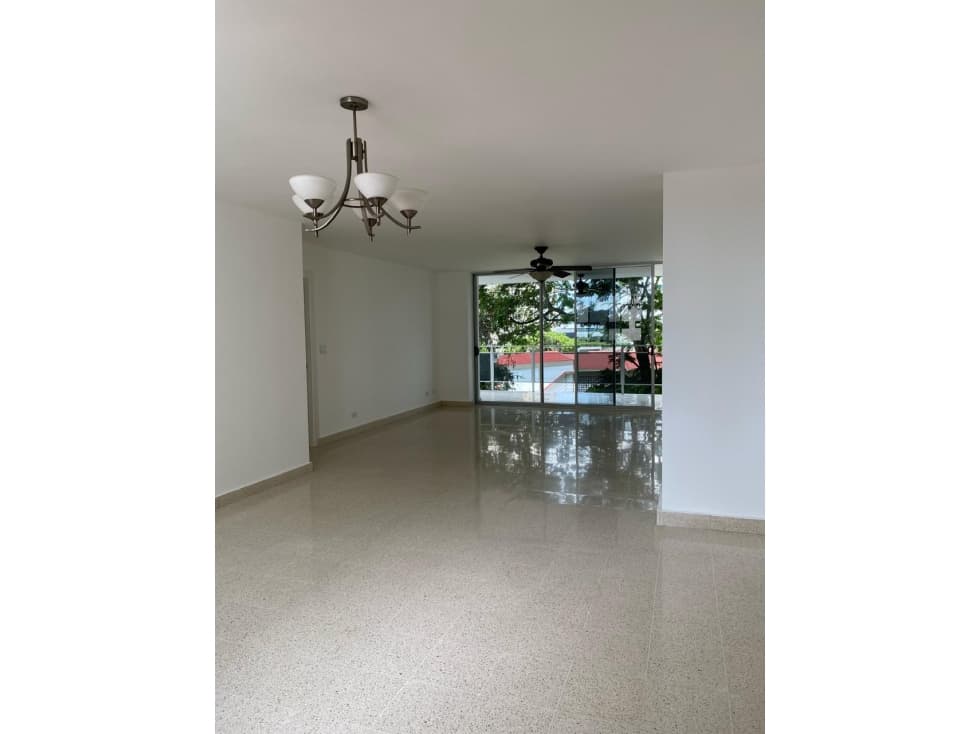 VENTA APARTAMENTO MARBELLA — foto 3