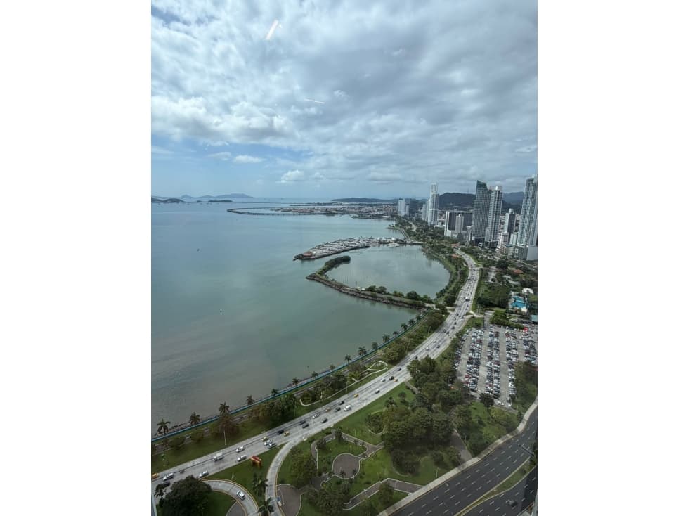 VENTA OFICINA AVENIDA BALBOA — foto 5