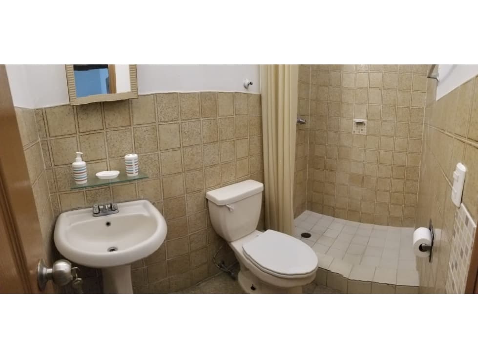 VENTA CASA AMOBLADA CHANIS — foto 5