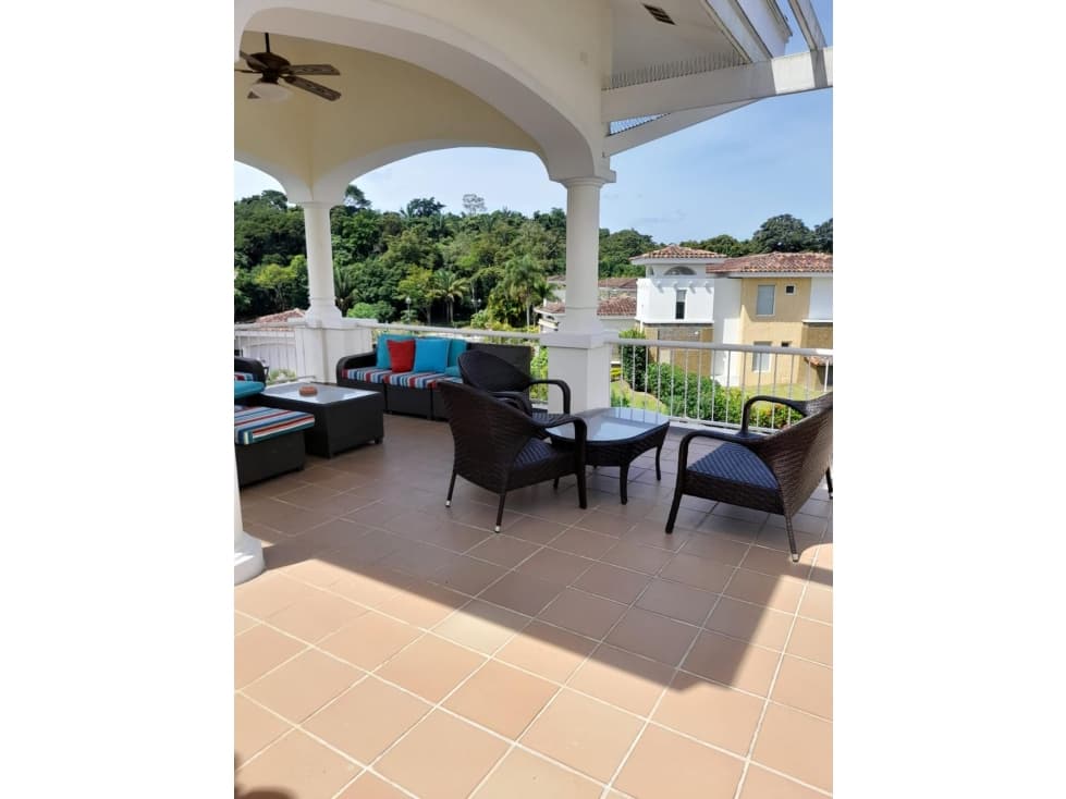 VENTA APARTAMENTO AMOBLADO COCOLI — foto 1