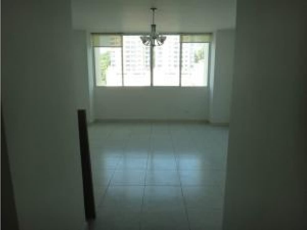 ALQUILER APARTAMENTO EDISON PARK — foto 3