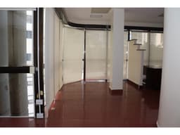 ALQUILER OFICINA AVENIDA BALBOA