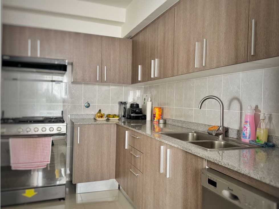 VENTA APARTAMENTO CARRASQUILLA — foto 3