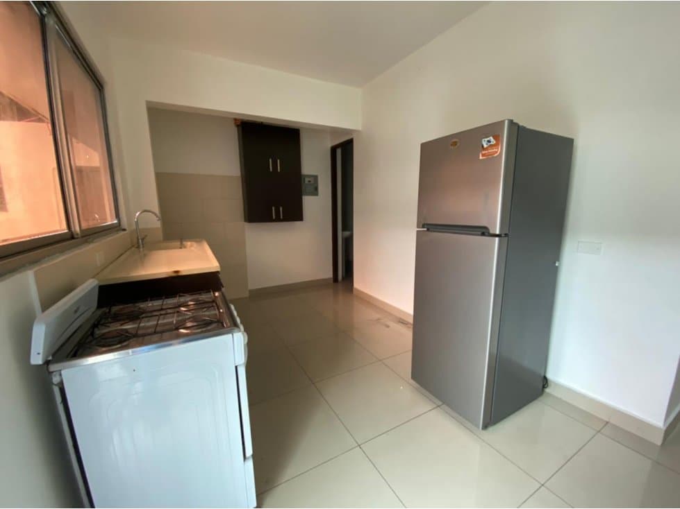 ALQUILER APARTAMENTO VIA ARGENTINA — foto 3