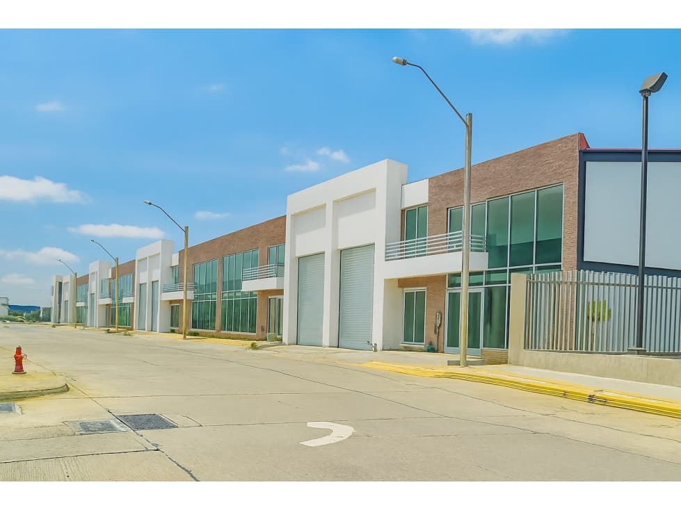 Venta de OfiBodega de Panamá - Zona Este - Las Mañanitas — foto 4