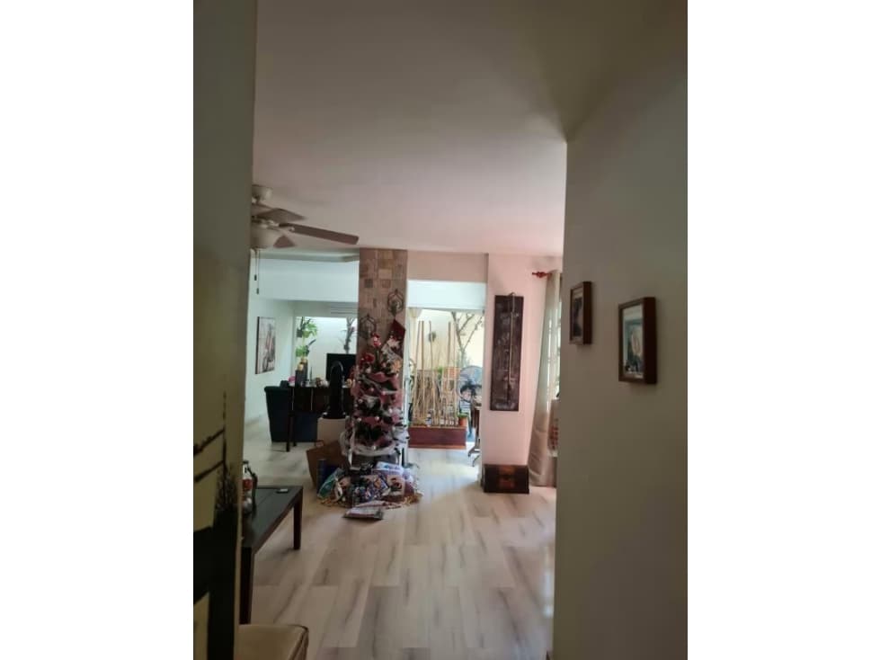ESPECTACULAR CASA EN VENTA EN ALBROOK CON JARDIN — foto 5