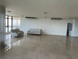 SE ALQUILA LUJOSO APARTAMENTO EN MIRAMAR 4970VK