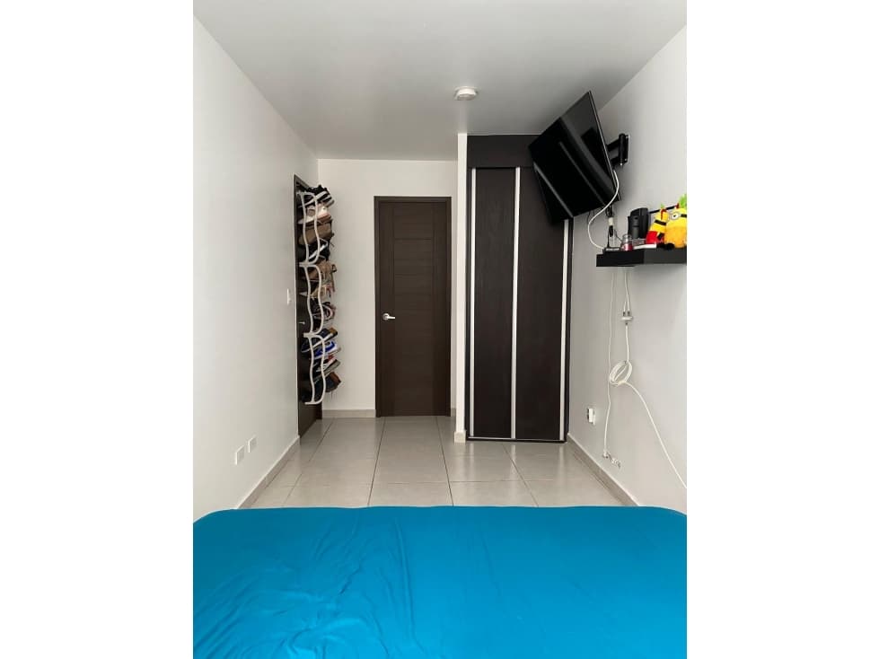 ALQUILER DE HERMOSO APARTAMENTO EN CALIDONIA — foto 4