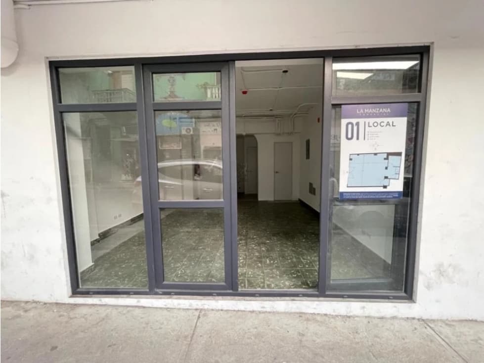 VENDO LOCAL COMERCIAL EN CASCO VIEJO — foto 1