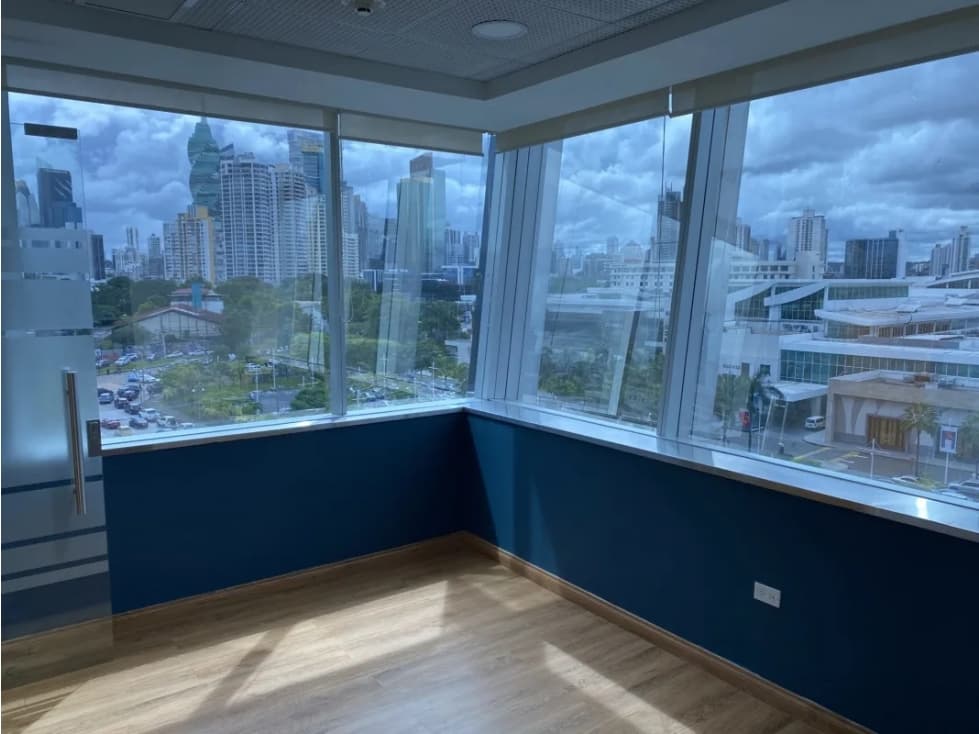 Se Alquila Oficina 160 Mts Punta Pacífica $3.000.oo — foto 1