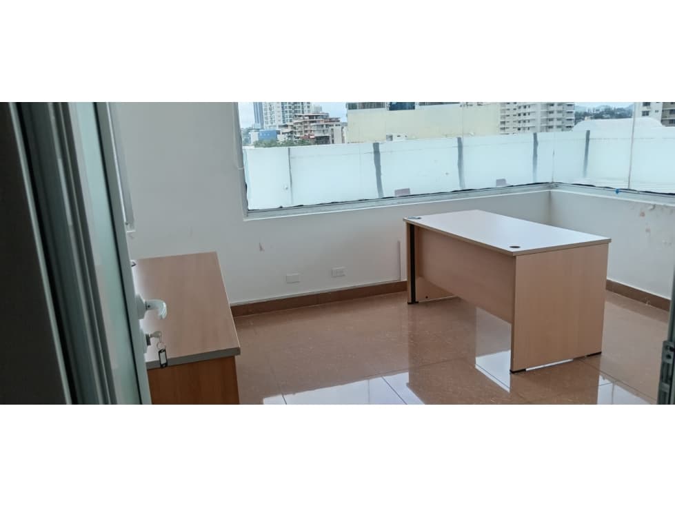 SE ALQUILA OFICINA AMOBLADA DE 104 Mts EN EL CARMEN — foto 6