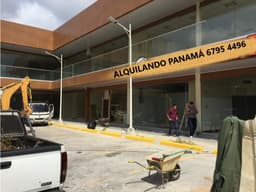 Se Alquilan 4 Bonitos Locales en La Chorrera desde 60 mts $950.oo