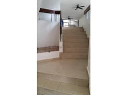 SE ALQUILA CASA EN DOS MARES 4 RECAMARAS $ 1600