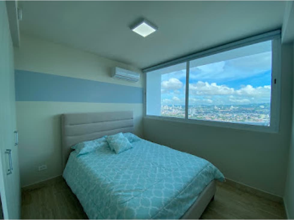 Se Alquila Apartamento Amoblado 158 Mts Costa del Este USD$3,500,oo — foto 2