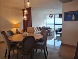 Alquilo Extraordinario apartamento amoblado en san francisco