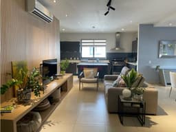 Vendo o Alquilo Bello Apartamento en Howard $360000