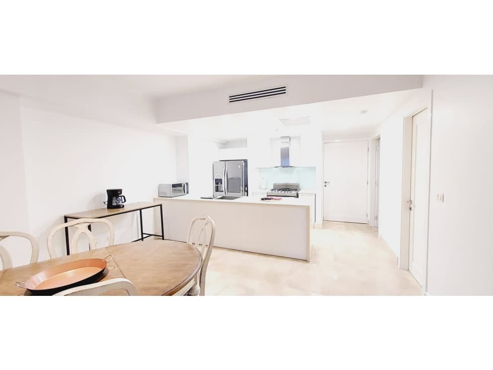 SE ALQUILA APARTAMENTO AMOBLADO EN AV. BALBOA — foto 2