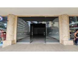 SE ALQUILA LOCAL EN VIA VENETO  | AREA TURISTICA 