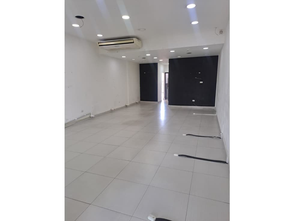 SE ALQUILA LOCAL COMERCIAL EN SAN FRANCISCO — foto 1