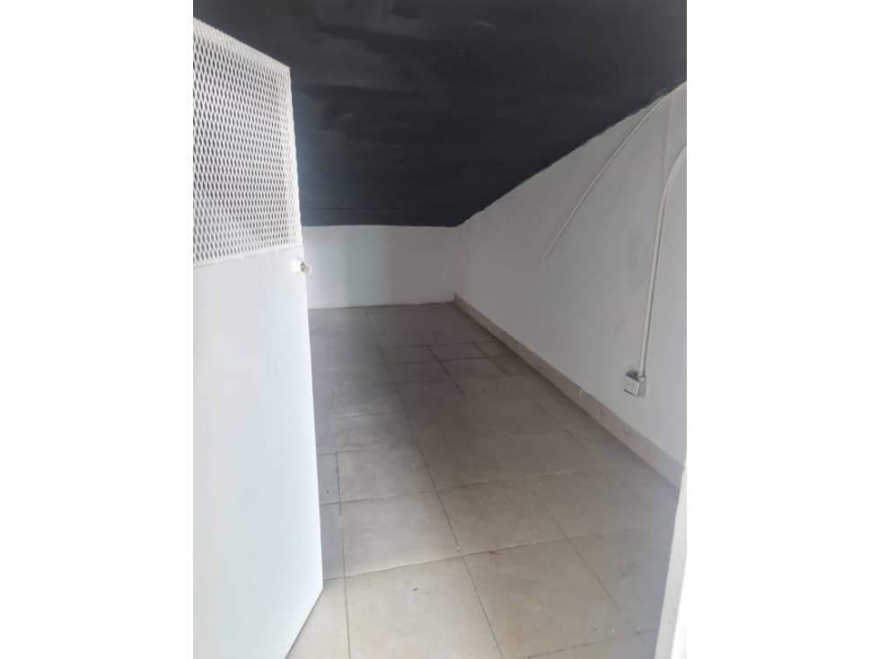 ¡¡SE VENDE!! Local Comercial en Parque Lefevre — foto 3