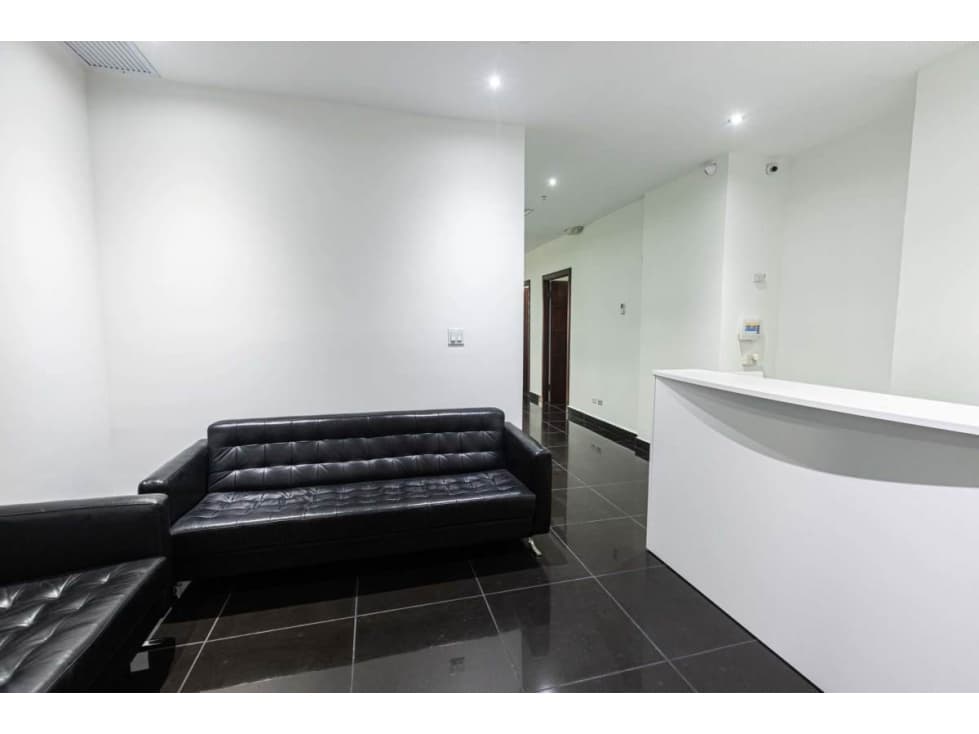 ¡¡SE VENDE!! OFICINA en Obarrio a precio de REMATE — foto 1