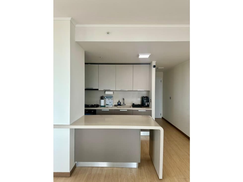 SE ALQUILA APARTAMENTO EN COCO DEL MAR — foto 4