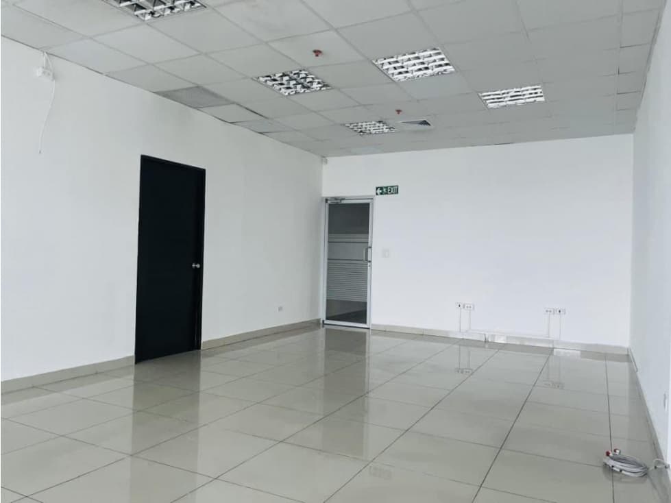 ¡Â¡SE VENDE!! OFICINA en Obarrio a precio de REMATE — foto 2