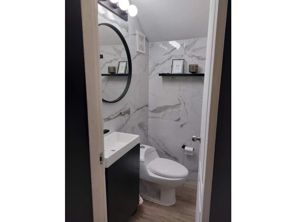¡¡SE VENDE !! ESPECTACULAR casa en VILLA LUCRE — foto 1
