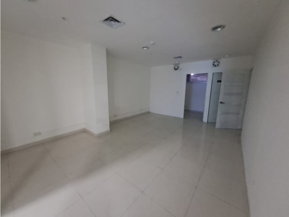 SE VENDE OFICINAS EN COSTA DEL ESTE — foto 2