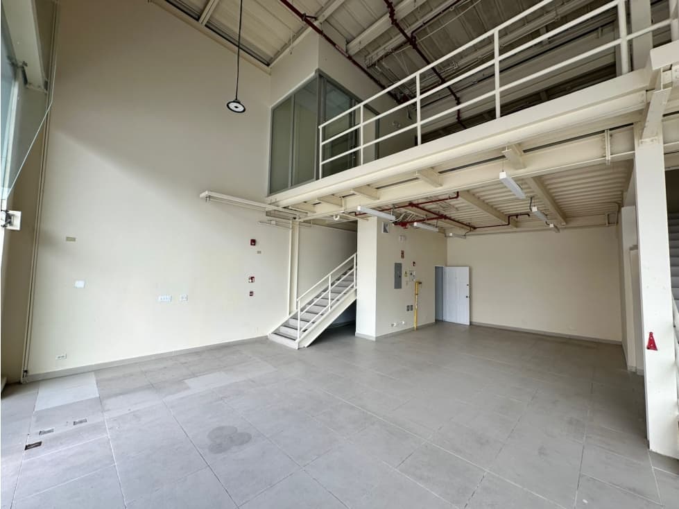 SE ALQUILA LOCAL COMERCIAL EN SAN FRANCISCO — foto 1