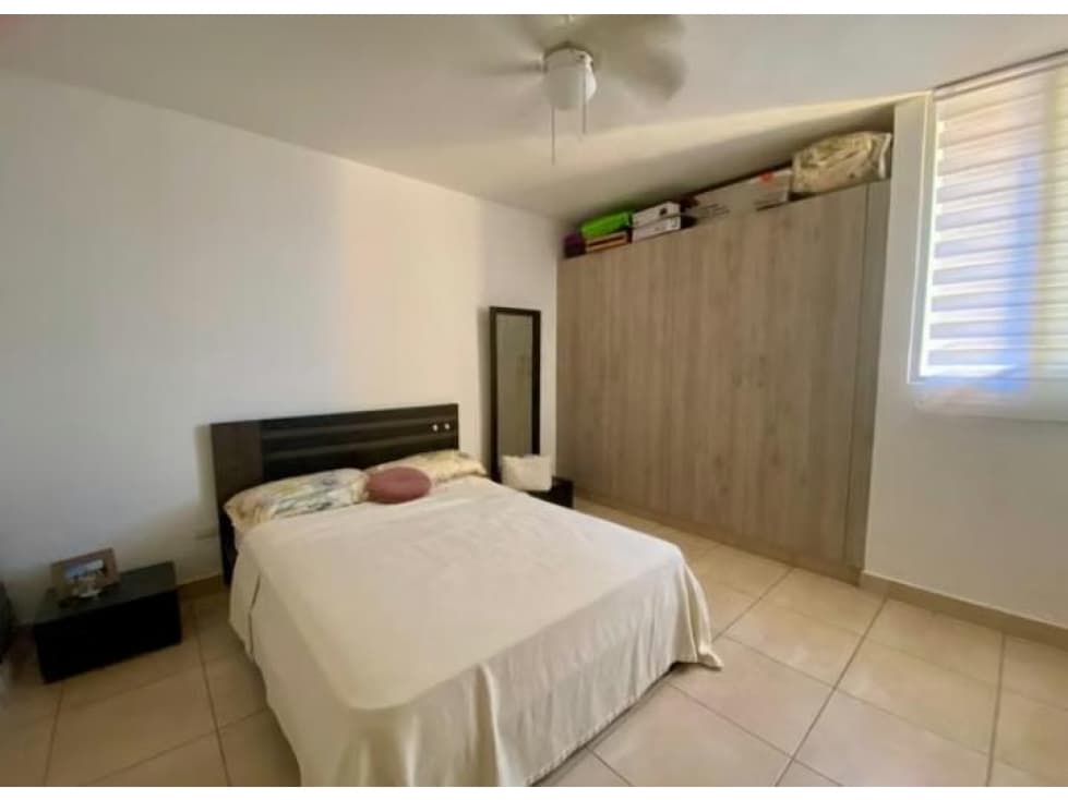 ALQUILO APARTAMENTO AMOBLADO EN LAS ACACIAS — foto 2