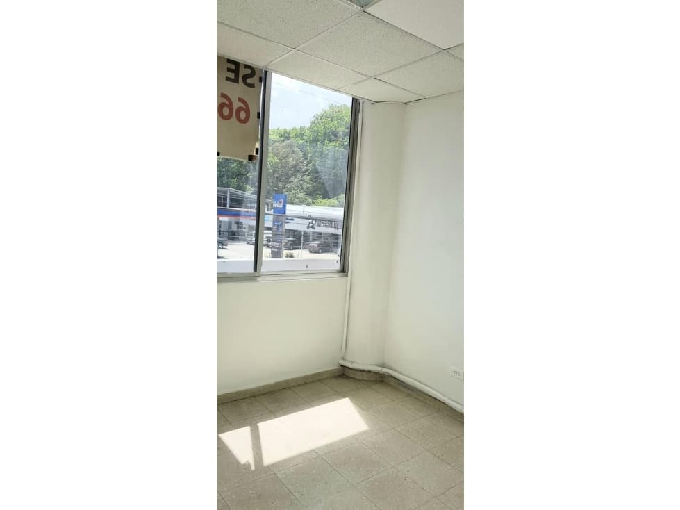 ALQUILO OFICINA EN BETANIA — foto 2