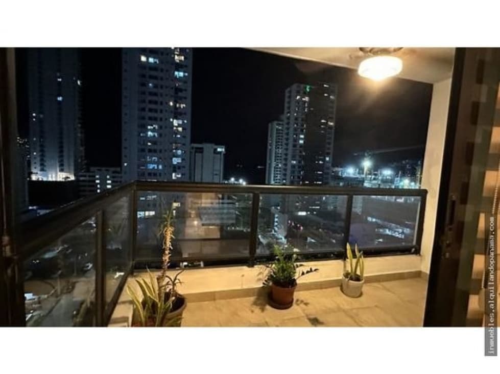 SE ALQUILA APARTAMENTO EN PH BALBOA BAY — foto 3