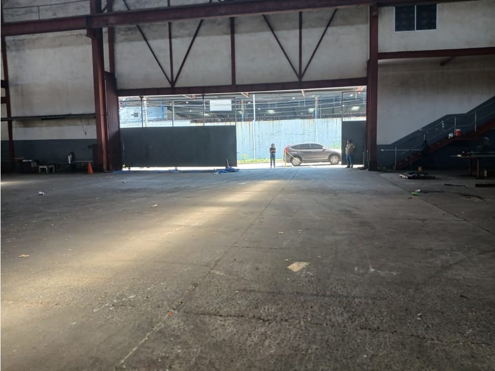 Se Alquila Galera en La Tumba Muerto — foto 1