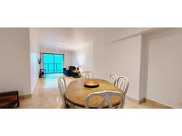 SE ALQUILA APARTAMENTO AMOBLADO EN AV. BALBOA