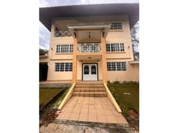 VENTA DE CASA EN ALBROOK, PRECIO NEGOCIABLE