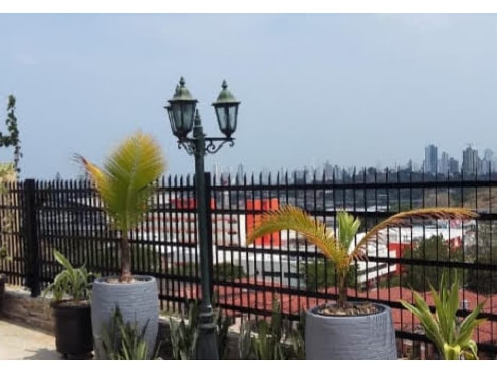SE VENDE HERMOSA CASA EN EL DORAL — foto 3