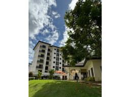 Alquilo Extraordinario apartamento en Embassy Village