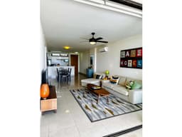 SE VENDE BELLO APARTAMENTO DE PLAYA EN SAN CARLOS
