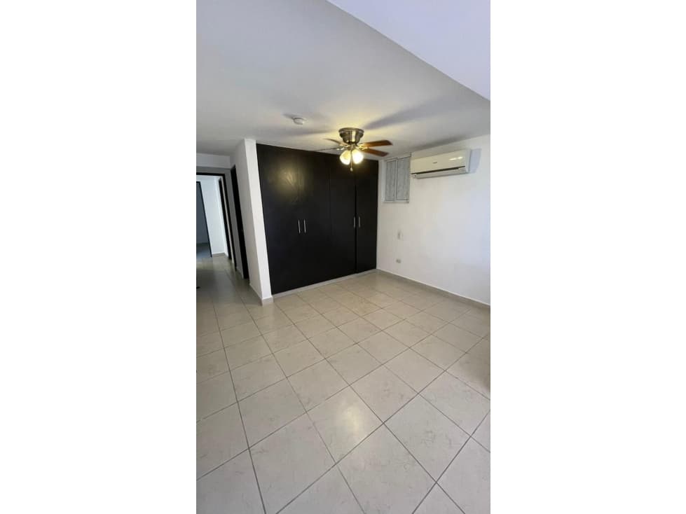 VENDO APARTAMENTO EN 12 DE OCTUBRE — foto 4
