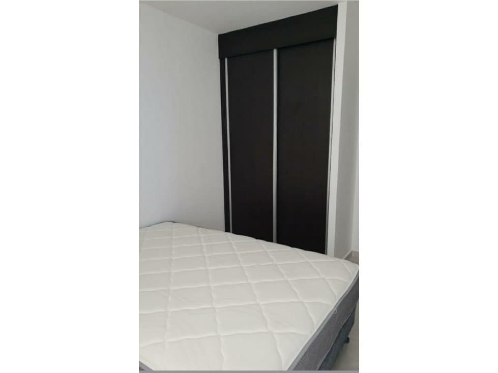 ALQUILO APARTAMENTO EN AV. BALBOA — foto 4