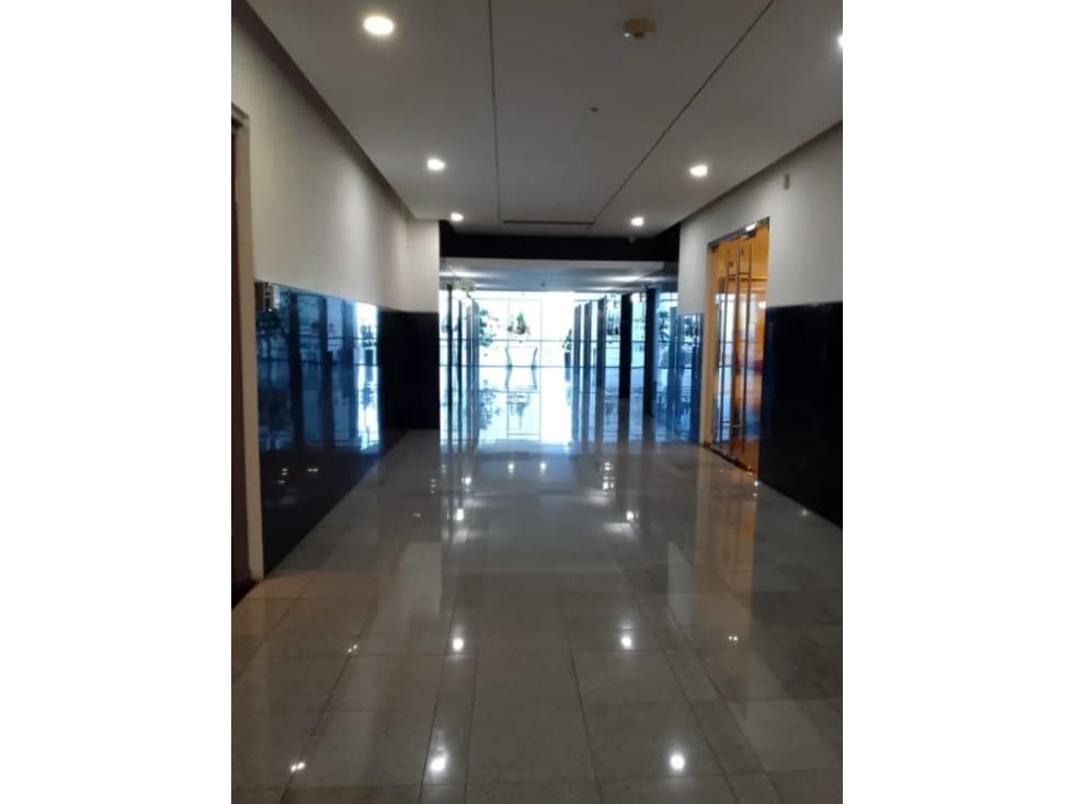 Alquilo maravillosa oficina — foto 2