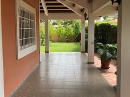 VENTA O ALQUILER DE CASA EN PLAYA CORONADO