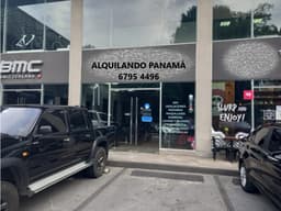 Se Alquila Bello local Peluqueria 106 Mts San Francisco $ 2.500.oo