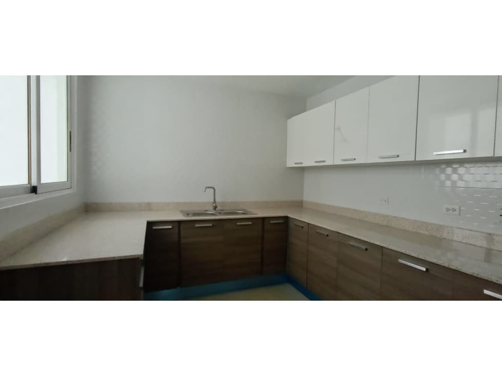 SE VENDE APARTAMENTO EN CONDADO DEL REY JG — foto 4